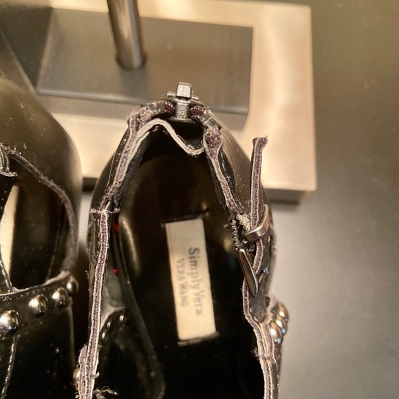 Simply Vera Vera Wang Black open toe Ankle boots - Picture 5 of 5